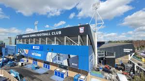 IPSWICH TOWN DEAL AT RISK OF HIJACK BY MANCHESTER UNITED
