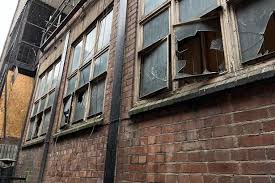 How safe is disused Nottingham Debenhams building? This is what we saw when we walked around